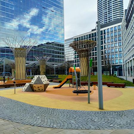 Sag Panorama Apartment 3 Rooms 19Th Floor Great View Free Parking Pressburg Exterior foto