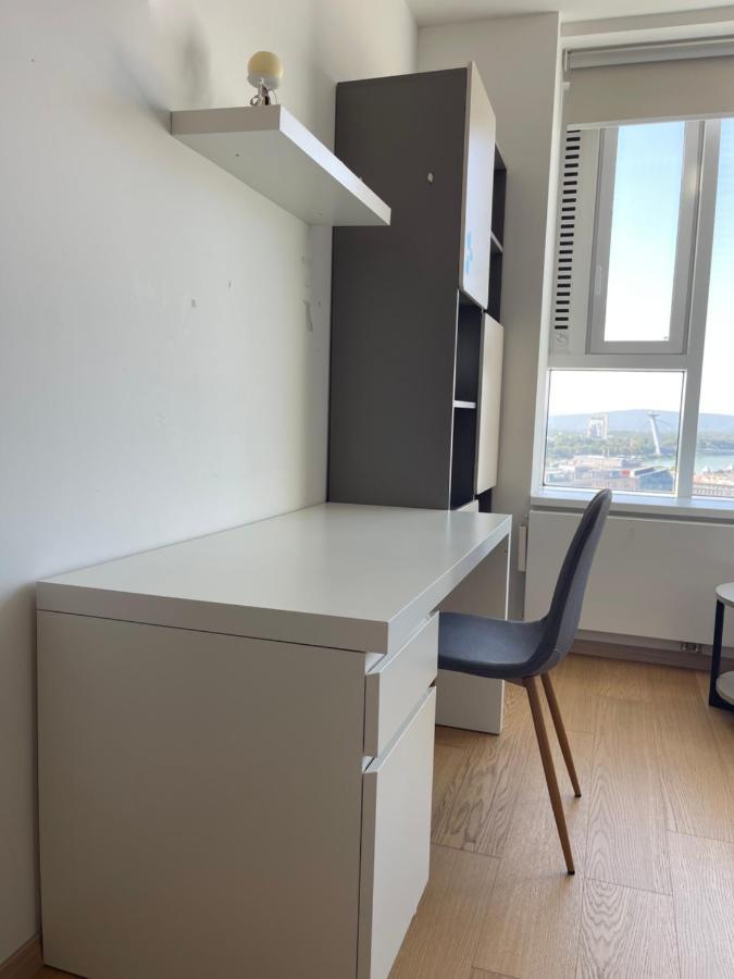 Sag Panorama Apartment 3 Rooms 19Th Floor Great View Free Parking Pressburg Exterior foto